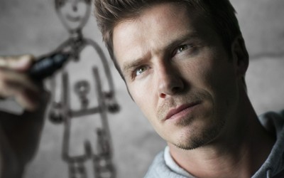 球探体育热评-佩洛娃这球进得对方后卫愣住