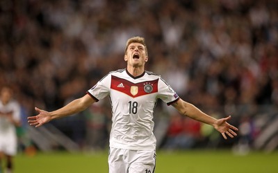 球探体育动态-加利亚尔迪尼兢兢业业